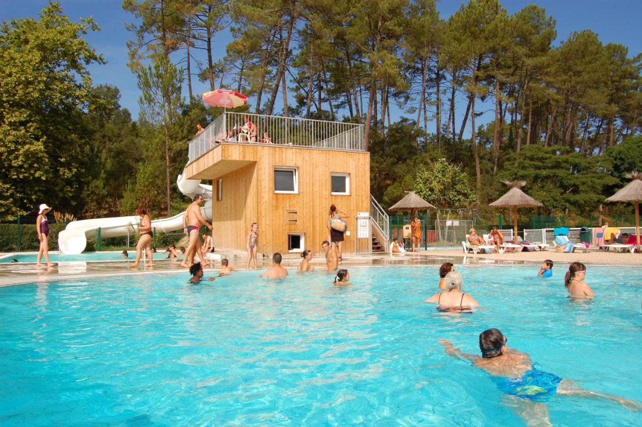 Village Vacances Les Chenes De Léon Εξωτερικό φωτογραφία
