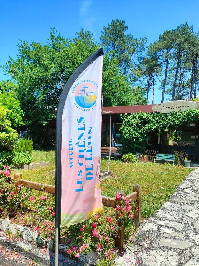 Village Vacances Les Chenes De Léon Εξωτερικό φωτογραφία